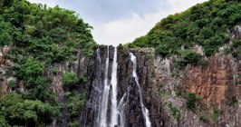 La Réunion, Indischer Ozean, Regenwald, Felsen, Gebirge, Wasserfall