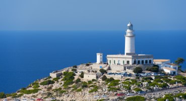 Baleareninsel Mallorca Kap Formentor Küstenlandschaft Leuchtturm Meer